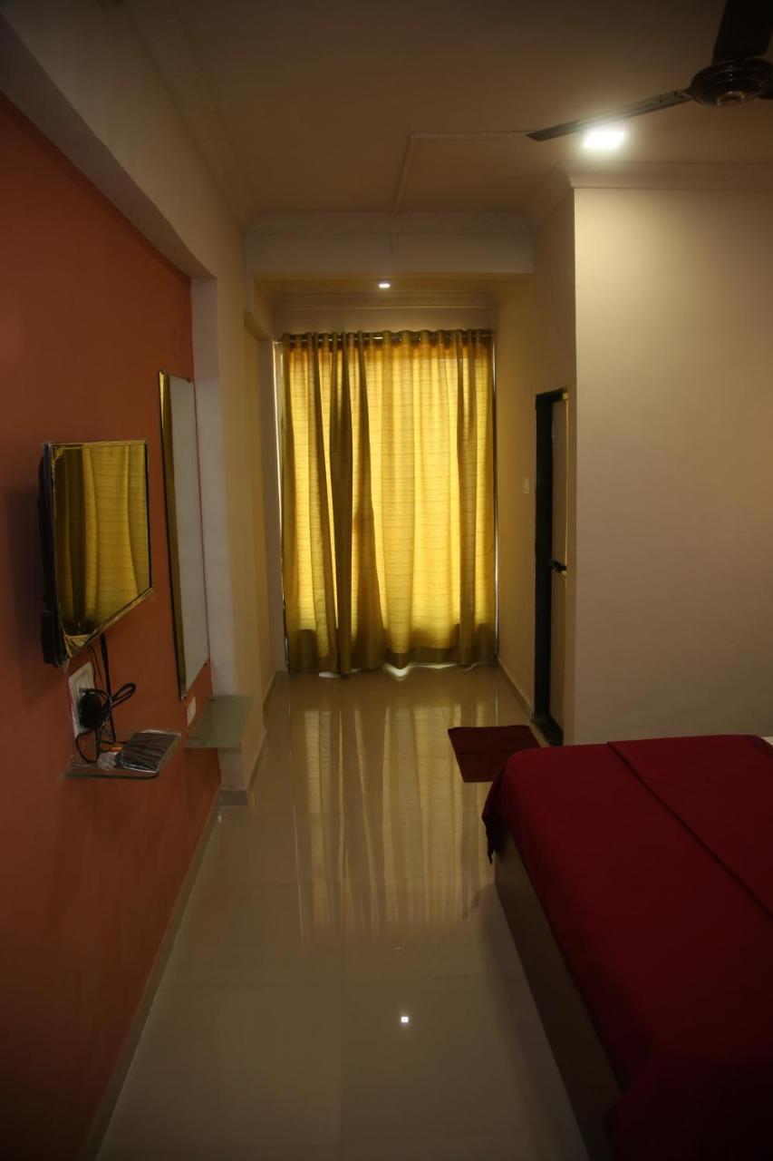 Elite Inn لونافالا المظهر الخارجي الصورة
