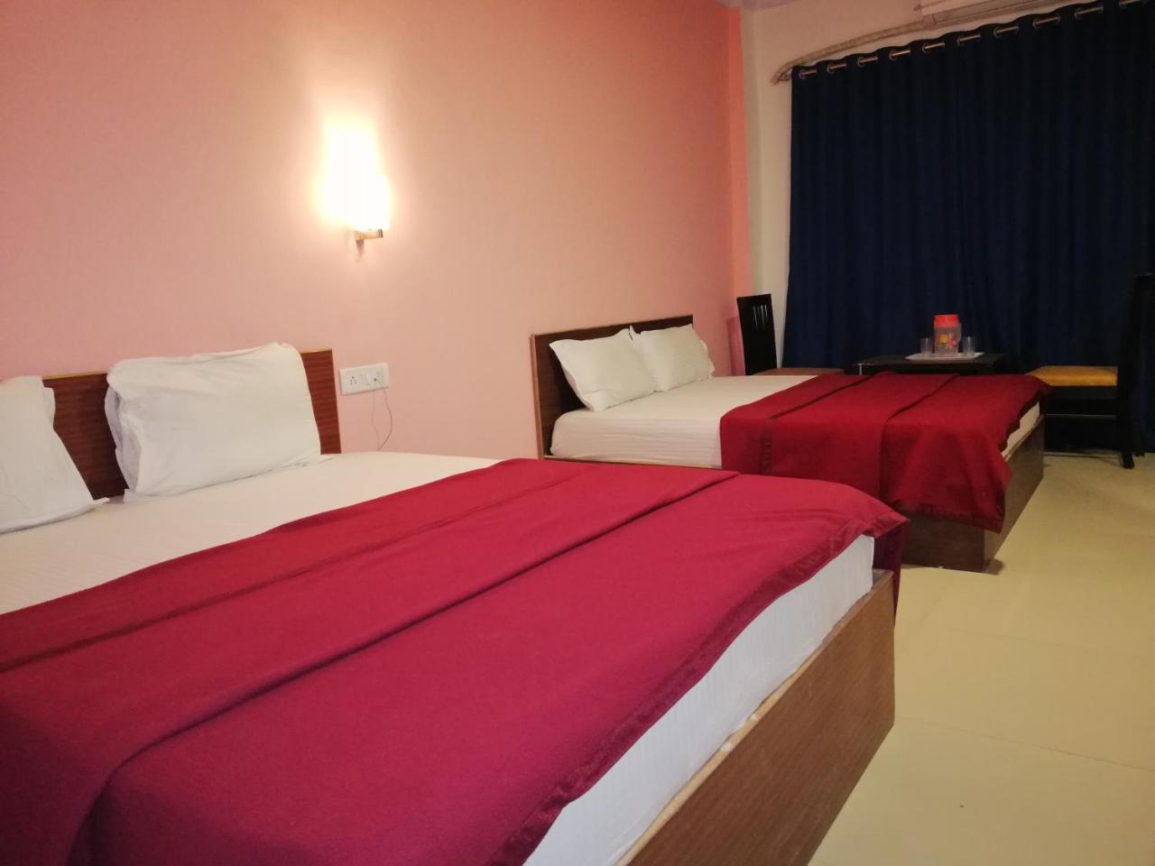 Elite Inn لونافالا المظهر الخارجي الصورة